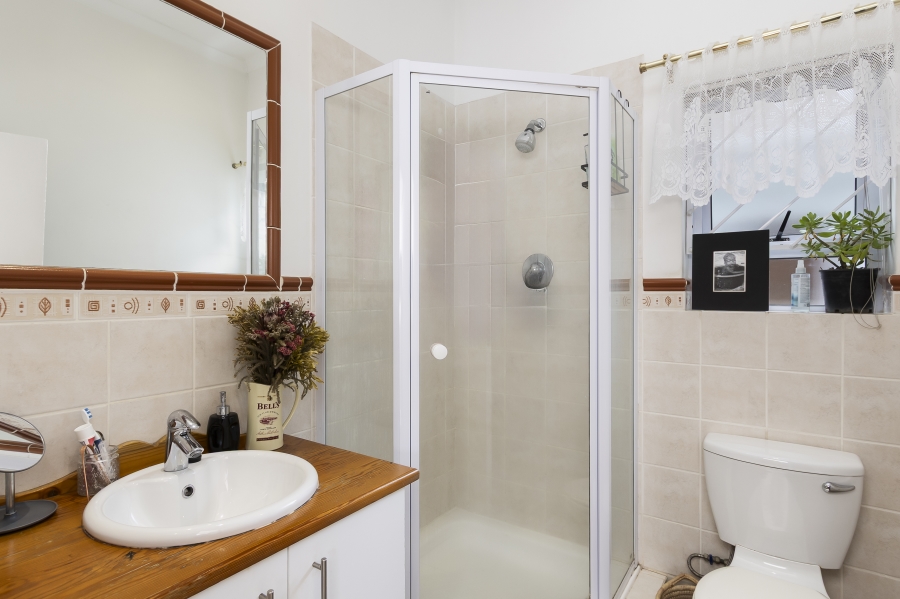 3 Bedroom Property for Sale in Lochnerhof Western Cape